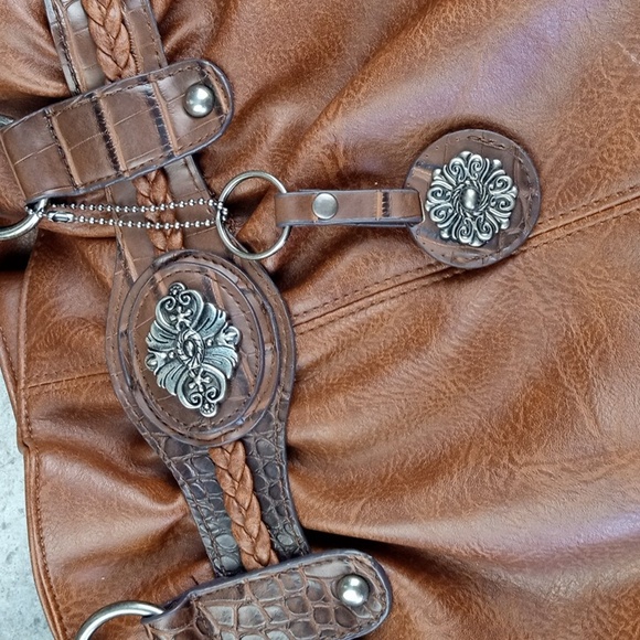 🍒 Bueno Brown Handbag - Picture 2 of 7